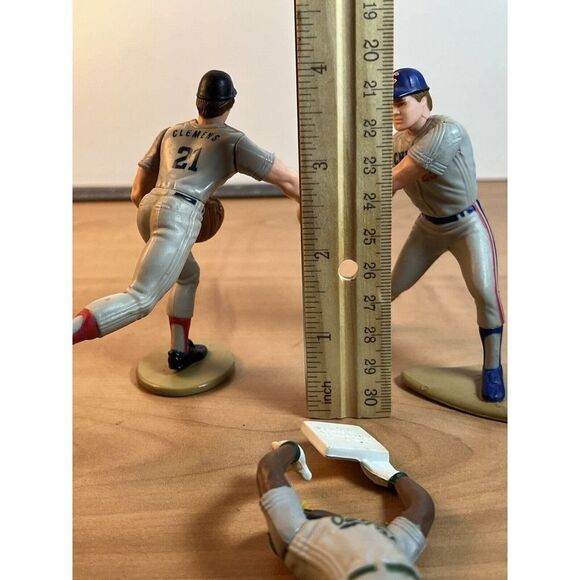 MLB Baseball Action Figures Henderson Sandberg Clemens - Picture 7 of 11